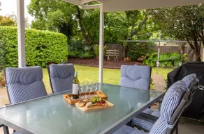 Serendipity - by the CBD, Garden Parks and Glennie - Image 2