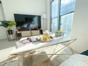 Deluxe Penthouse Suite & Towers Toronto Central - Image 3