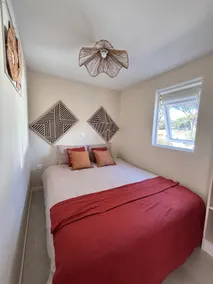 Air-conditioned chalet with large terrace for 6 people - Image 4