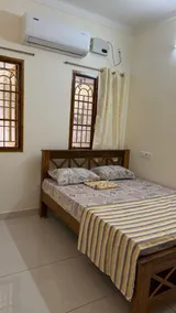 Guest favourite in central Pondy| Near rock beach - Image 3