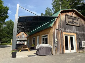 Chalets du Carrefour: Hot tub, Games, Reunion Island - Image 5