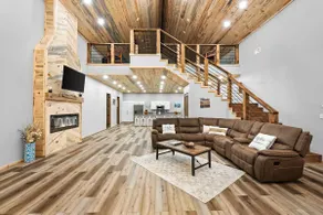 Peace by the River - 8 beds, game room, and more! - Image 2