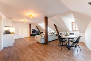 Stylish apartment for 6 - near the Elbe -renovated - Image 3