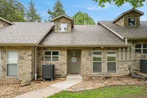 Pool Side Rustic Hickory Hideaway! - Image 4