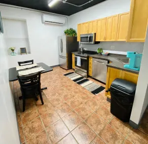 Steps to downtown Penn Yan, pet friendly 2BR - Image 4