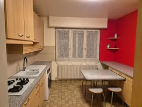 4-room house with private parking spaces - Image 4
