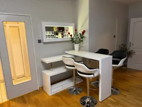 4-room house with private parking spaces - Image 2