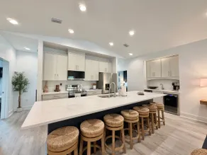 4BR/4.5 BA, pets allowed, pool, putting green - Image 2