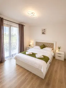 Modern apartment in a new building + private parking - Image 4