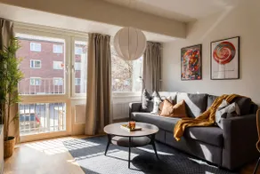 Guestly Homes - Central Premium Suite 1BR - Image 3