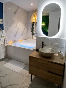CIAO BELLA - Jacuzzi - Table de massages - Nice - Image 2