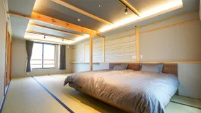 New｜Right in front of the National Treasure Matsue Castle｜Luxurious, entire, self-check-in property｜Free Wi-Fi｜Sleeps 6 - Image 3