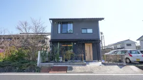 New｜Right in front of the National Treasure Matsue Castle｜Luxurious, entire, self-check-in property｜Free Wi-Fi｜Sleeps 6 - Image 2