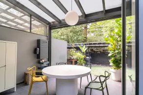 Leichhardt 3-Level Family House Near CBD - Image 5