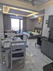 Kasauli 1BHK Retreat |Mountain View|Café •Parking - Image 2
