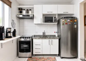 Fully renovated apartment | Air conditioning, parking space, and 5 min from CNP - Image 3