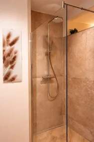 Modern Studio near Thermal Spa | Balcony & Parking - Image 5