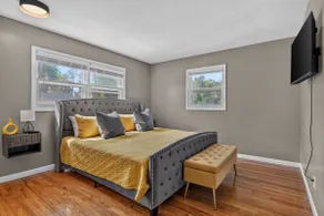 5BR Lake Springfield Oasis | Sleeps 15 | Fire Pit - Image 5