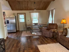 Sarah's Place by the lake wheelchair accessible - Image 2
