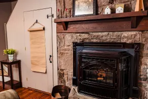 Historic Chester County PA Farmhouse | Sleeps 10 - Image 5