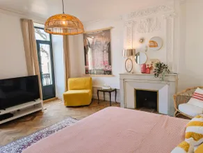 At Flader's, 1-room apartment (35 m²), historic center - Image 2