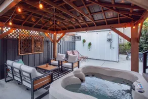 4-BR Garden Home w/Jacuzzi, Parking, UC Berkeley, SF - Image 5