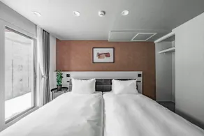 GRAN HILLS - Choose from 16 Private Apartments、... - Image 3