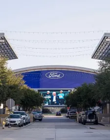 The Luxury Retreat At PGA the star Frisco - Image 2