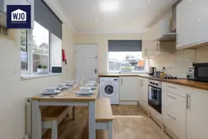 4BDR Project Base-Sleeps 8- Parkingx2 -Top Offers - Image 2