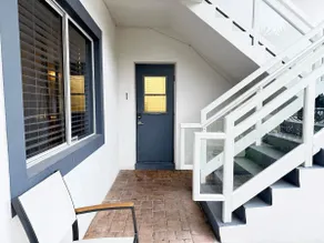 Comfortable Apartment 2BR Walk to Beach Apt1 - Image 4