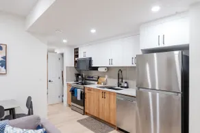 Rest @ UloDavidi | Snug 2BR Suite near YYC Airport - Image 3