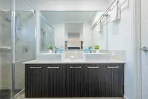 Close to Wineries & Wildlife Park | Modern Style - Image 5
