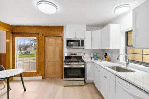 Charming Home Near Stockyards & Trinity Trails - Image 5