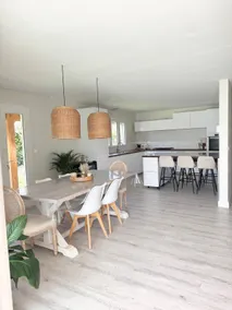“Charming house with pool between the ocean and lakes” - Image 3