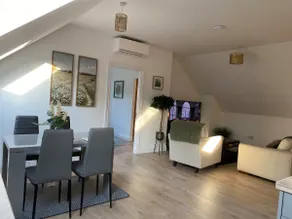 The Stables Apartment - Image 2