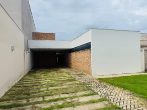Casa de Alto Padrão com Piscina - Image 4