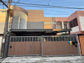 Family-friendly accommodation near BTS Ekkamai - Image 3