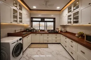 Luxurious 3 BHK on 16th Flr Duplex, Pet friendly - Image 4