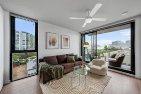 Cozy Urban Haven | Pool + Parking @BNE Showgrounds - Image 2