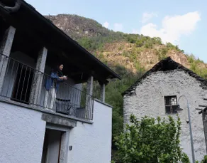 Casa Giacomina Historic farmhouse in the heart of Avegno - Image 3