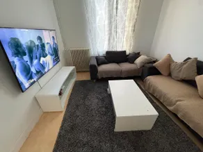 Cozy, bright house with terrace & free parking 2 rooms - Image 2