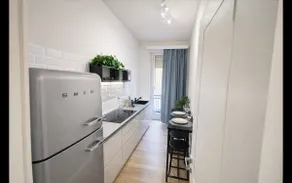 Luxury Apartment in Old Town, Piazza Cavalli, 2 Bedrooms - Image 2