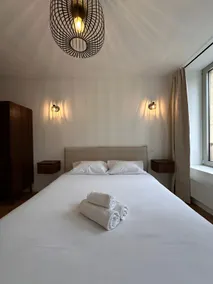 Modern cozy space for 6 people in the heart of Charleville - Image 3