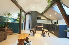 Cocon Jungle | Whirlpool • Games room • Parking - Image 2