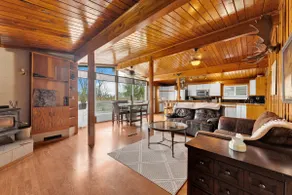 Waterfront 2BR Cottage | Dock, Kayaks & Fire Pits - Image 3