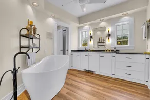 Oak Haven Estate:Pool+Hot Tub+Pond+Game Room - Image 5