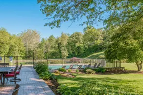Oak Haven Estate:Pool+Hot Tub+Pond+Game Room - Image 3