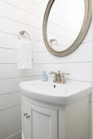 Boston Luxury Suite - Image 5