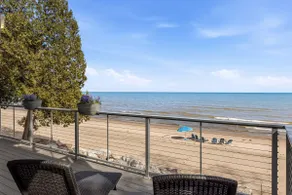 Modern | Beachfront | Sleeps 10 - Image 4