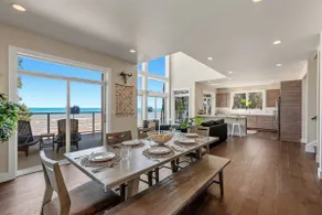 Modern | Beachfront | Sleeps 10 - Image 3